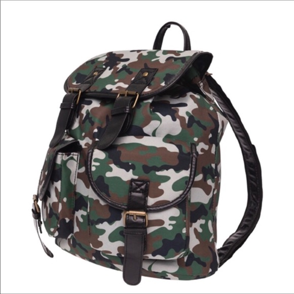 Camo Green Backpack - Picture 5 of 9